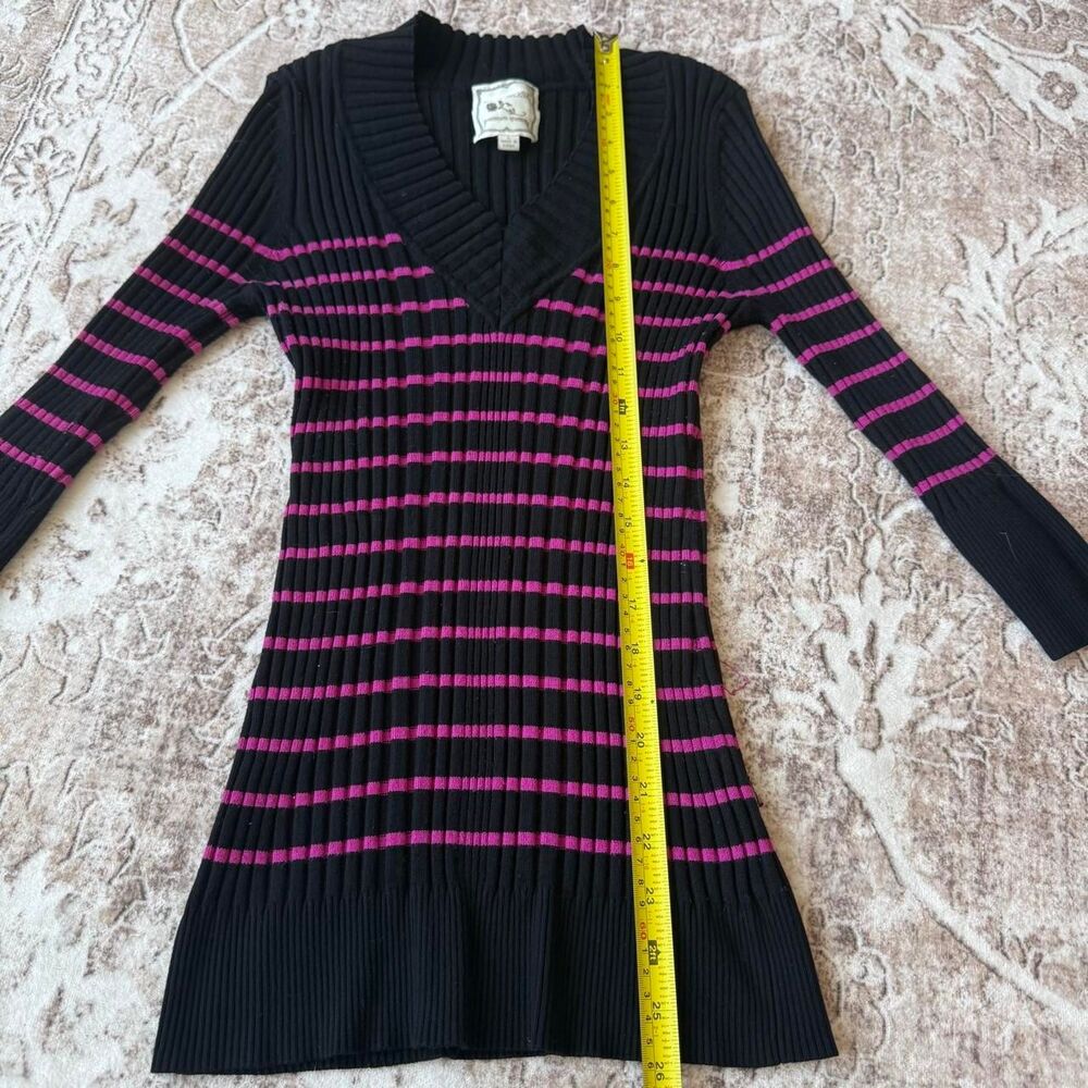 Pink Rose Striped Ribbed V-Neck Sweater - Picture 8 of 8